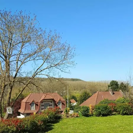 Vue Sur Mont Joli Bois * クリエル・シュル・メール